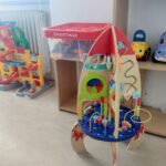 Verschiedene Spielzeuge für Kleinkinder